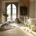 Bellavista Boutique Hotel 3*